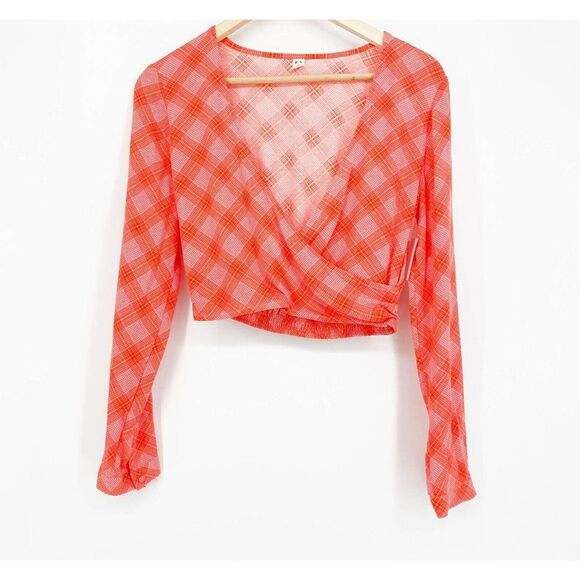 BP. Surplice V-Neck Crop Top Pink Red Plaid Faux Wrap Size XXS - Picture 2 of 10